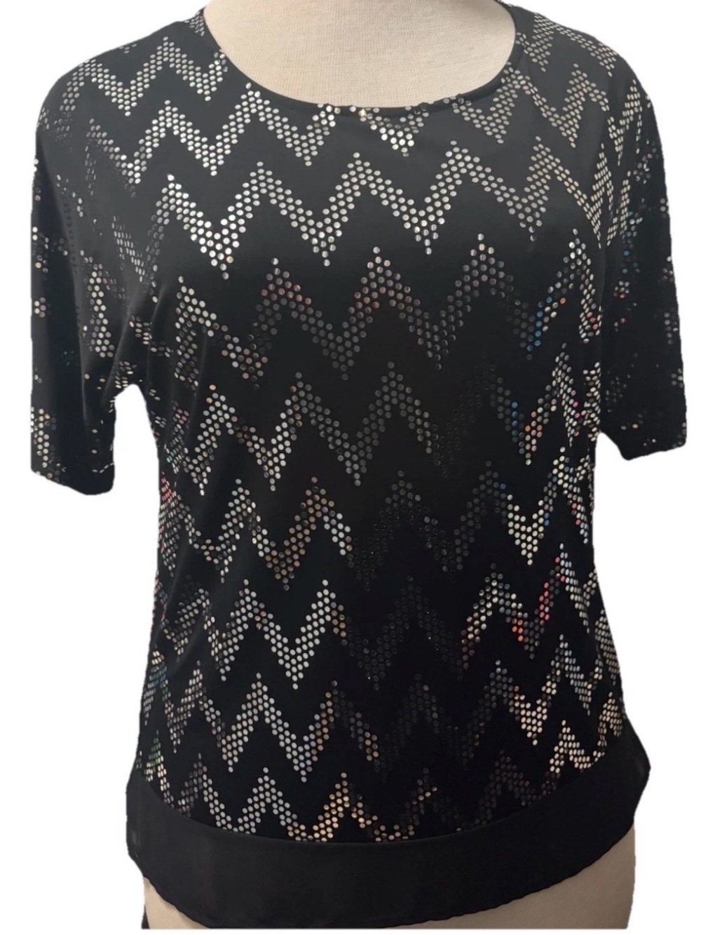 Kim Rogers Black Sequin Chevron Short-Sleeve Top glam